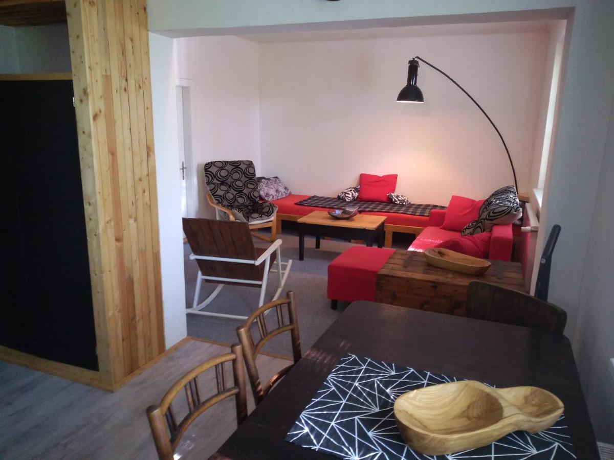Apartman Hf Liberec Exteriör bild